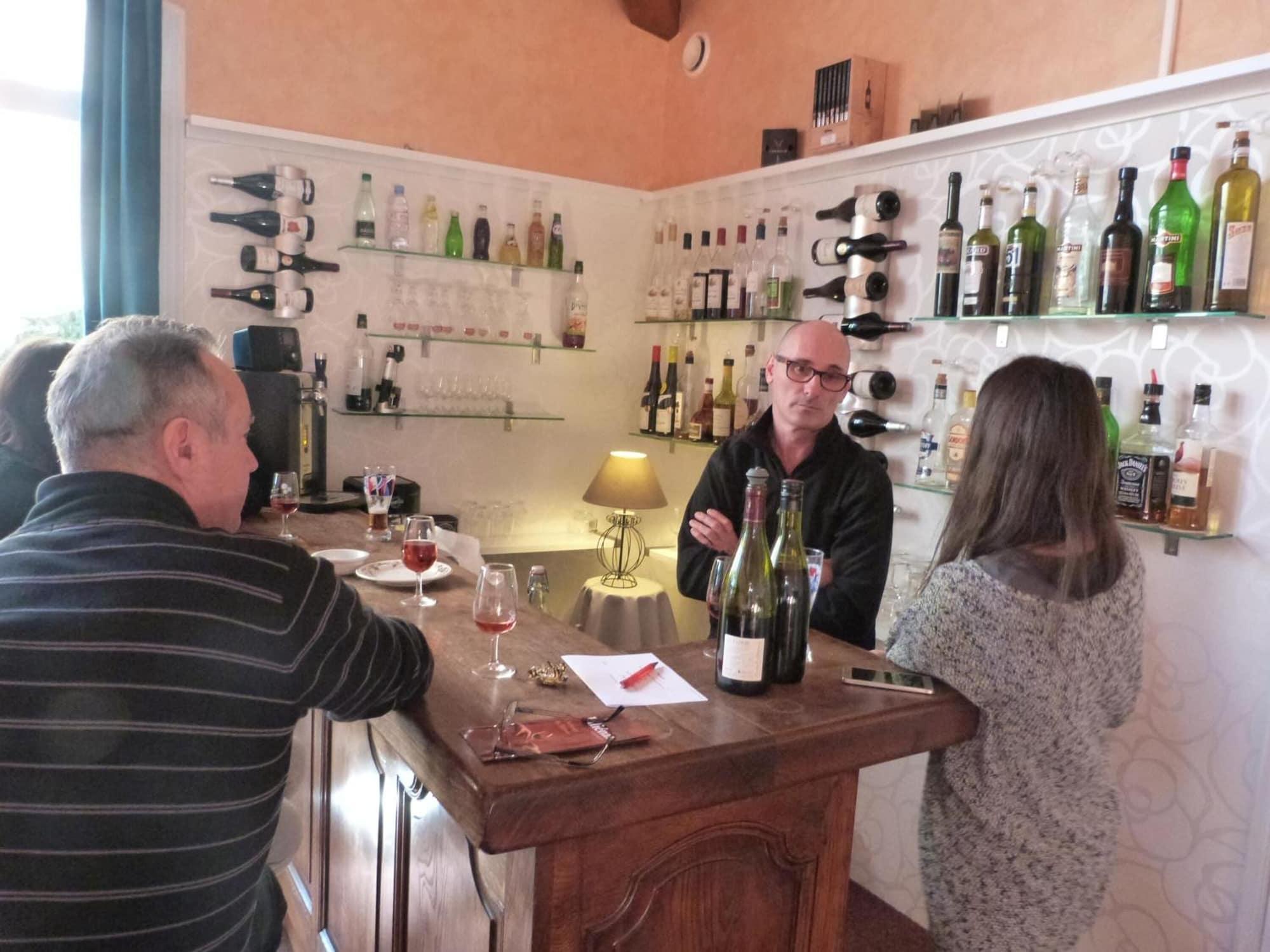 Logis Hotel Des Grands Vins Fleurie Buitenkant foto